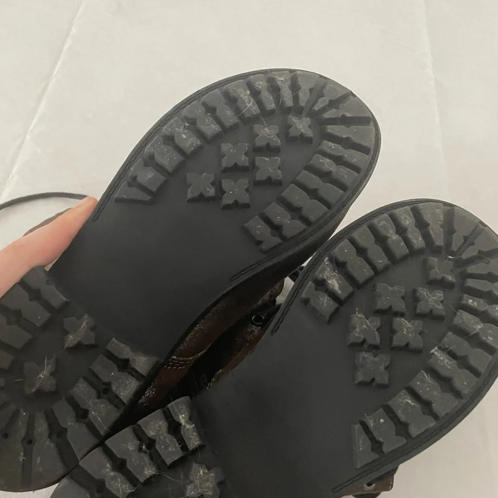 Women’s Size 9M Boots - Picture 4 of 4